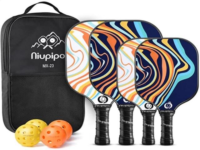 4 paddles, 4 balls : fiberglass, plastic ; in zippered bag 16.5 x 9.5 x 3 in. + 1 instruction sheet